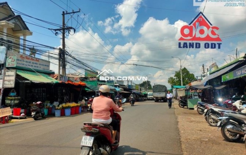 Sang nhượng gấp đất mặt tiền đường số 18 ( Đường Điện Biên Phủ nối dài),  Lạc Thuận, Lạc Tánh, Huyện Tánh Linh, tỉnh Bình Thuận.